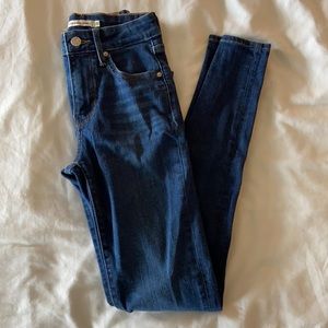 Levi’s 721 High Rise Skinny